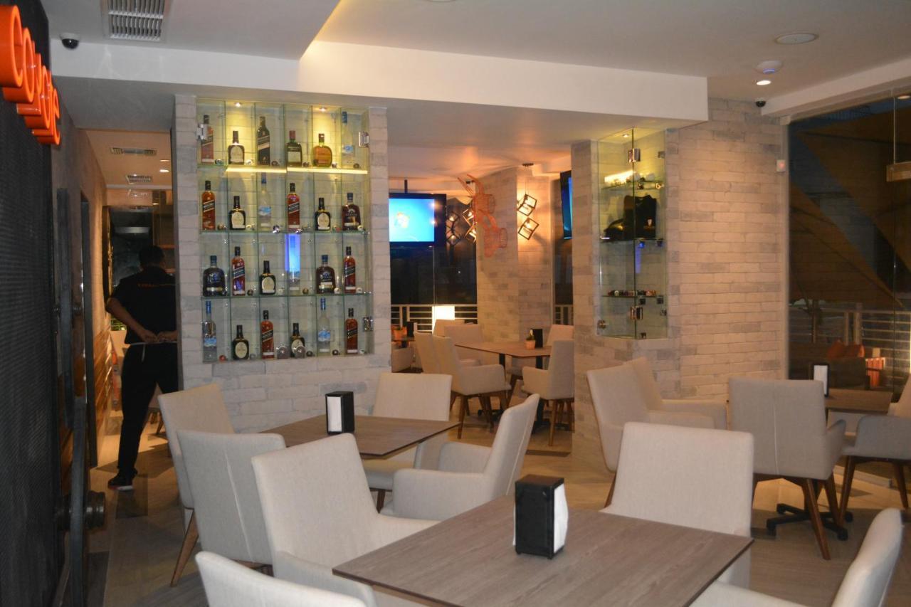 פונטה קאנה Ducassi Suites Rooftop Pool - Beach Club And Spa מראה חיצוני תמונה